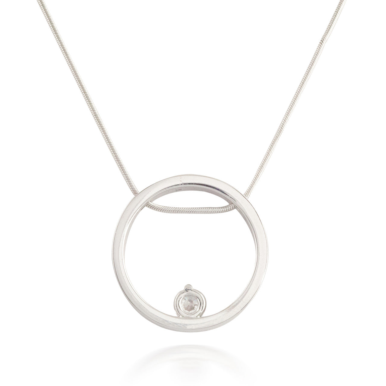 1.17ctw Diamond Circle Pendant