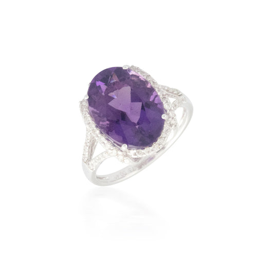 Oval-Shaped Amethyst  Ring with Halo